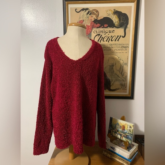 Chico’s Red Boucle V-Neck Sweater - Picture 4 of 10